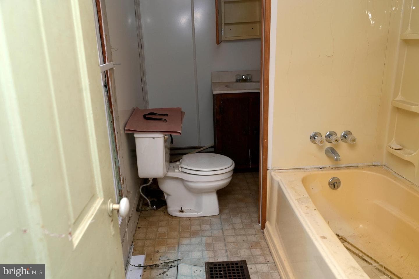 25588 Shore Main Drive photo 23