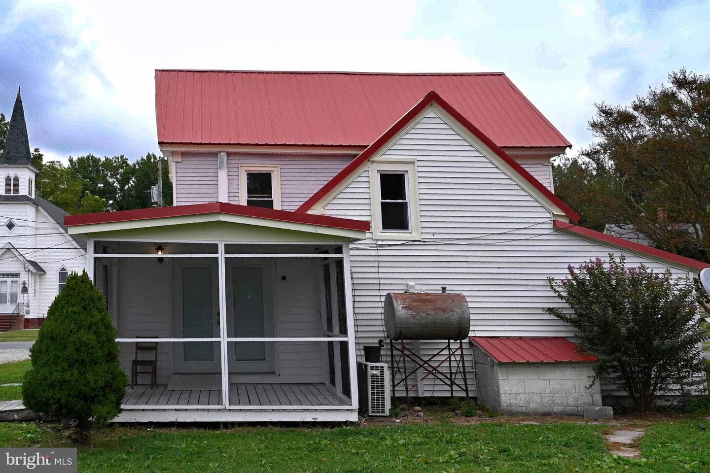 25588 Shore Main Drive photo 4
