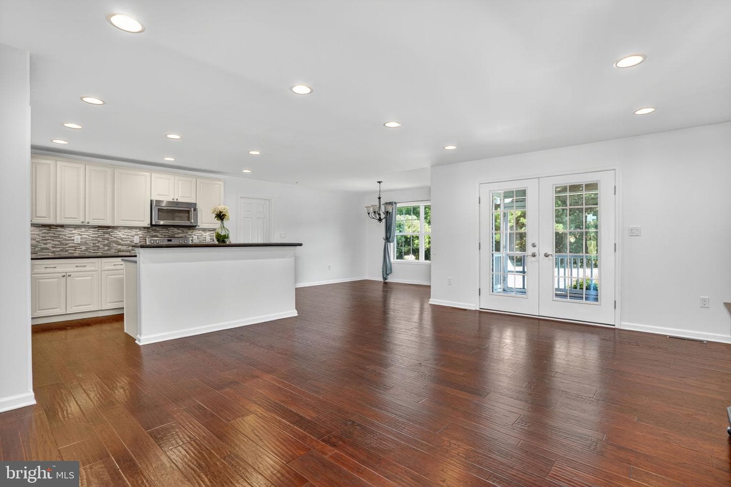3079 Meridian Drive photo 15