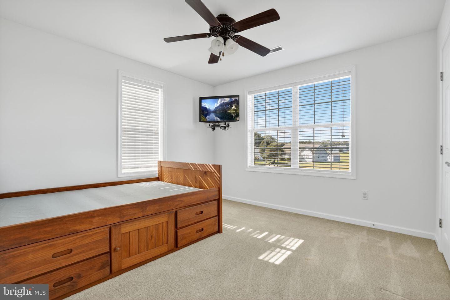 3079 Meridian Drive photo 32