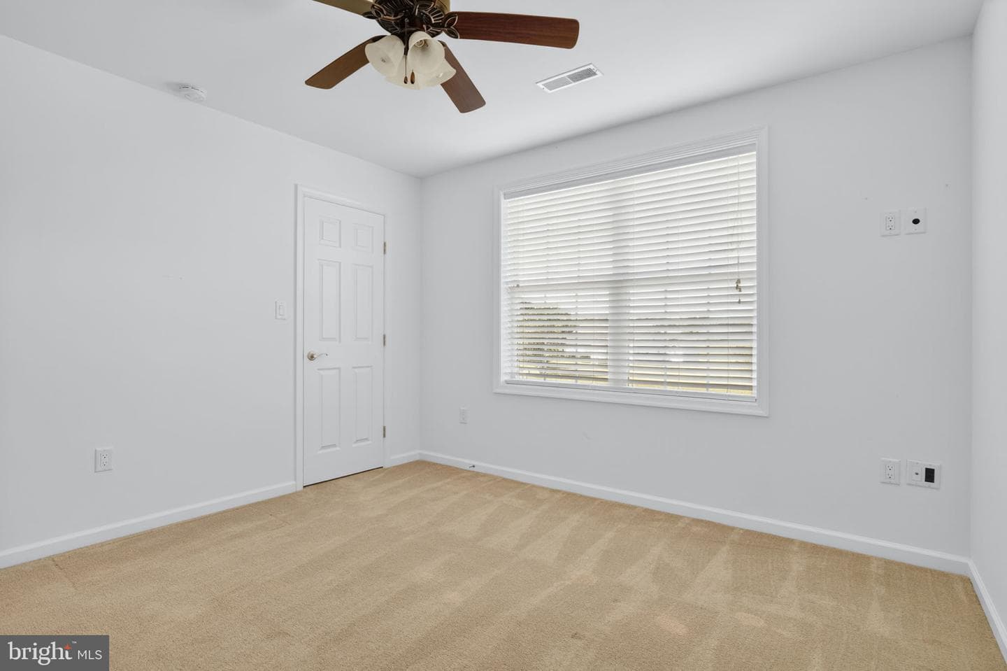 3079 Meridian Drive photo 35