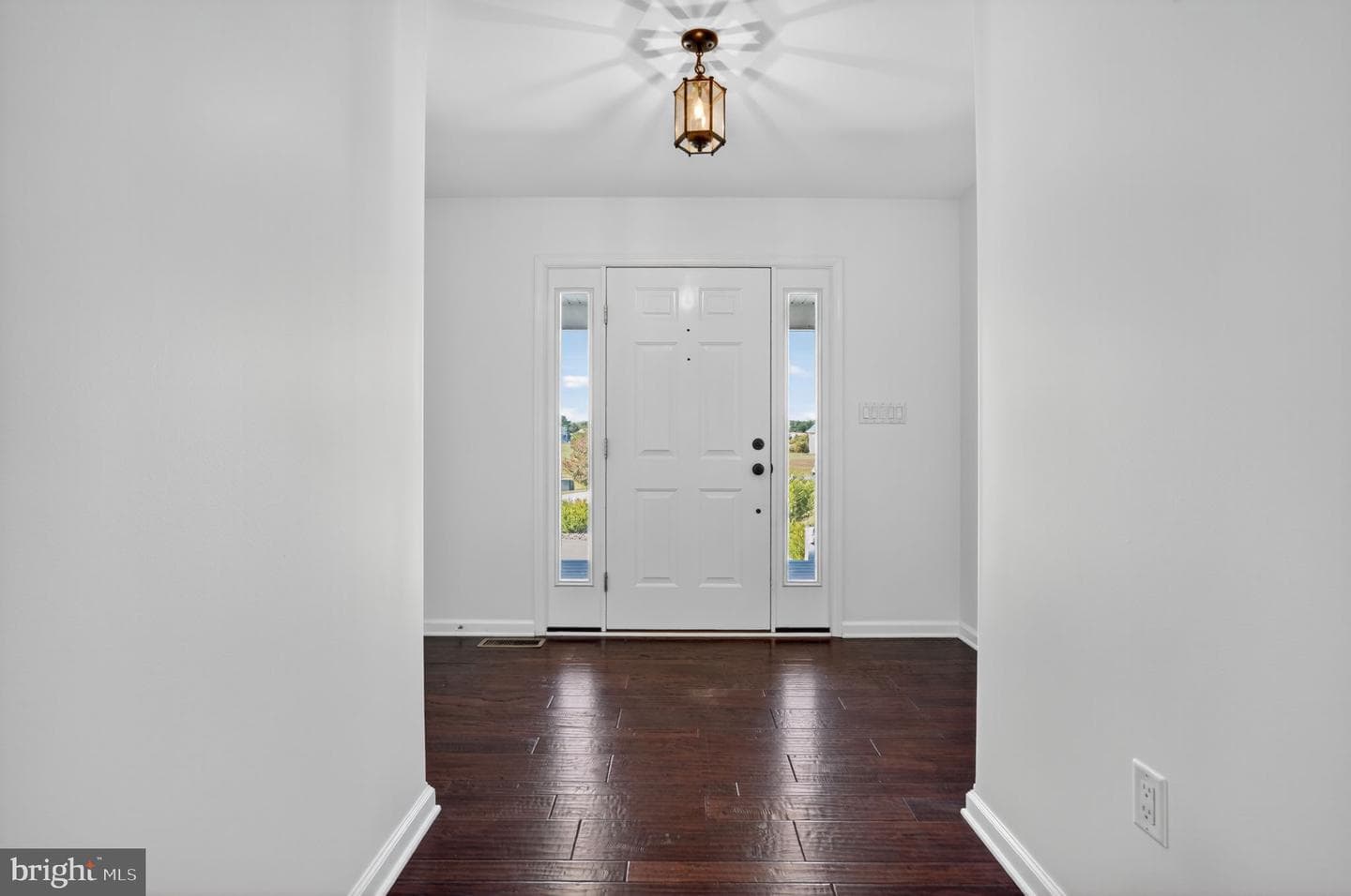 3079 Meridian Drive photo 6