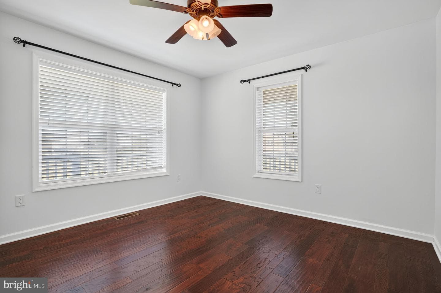 3079 Meridian Drive photo 7