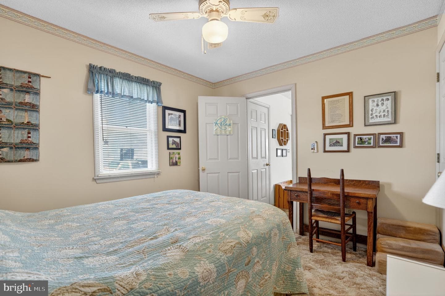 6135 Martin Lane photo 20