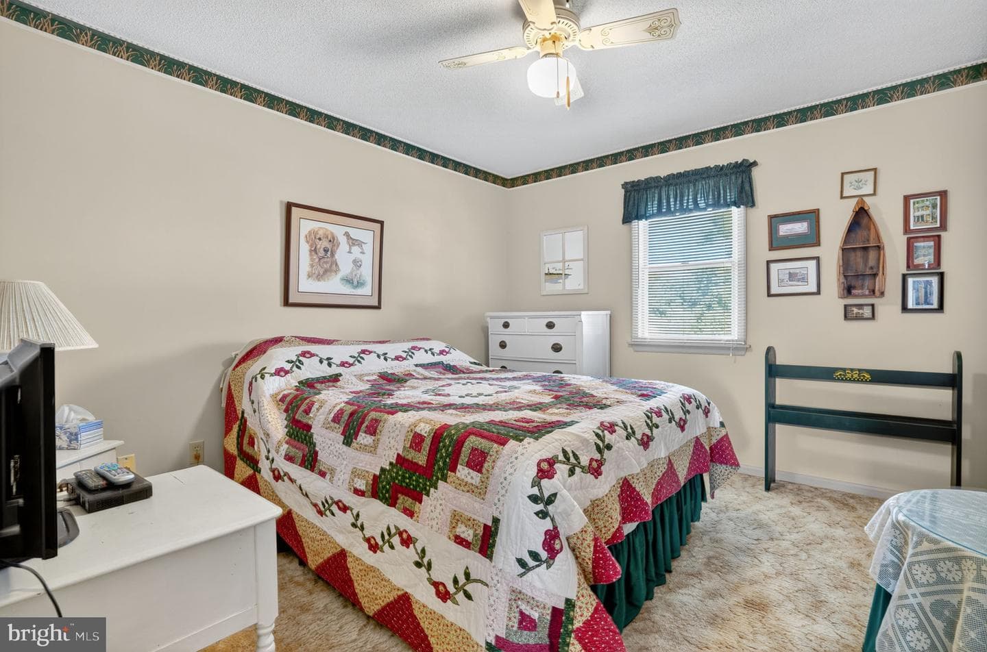 6135 Martin Lane photo 22