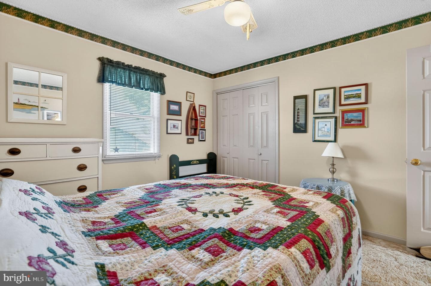 6135 Martin Lane photo 24