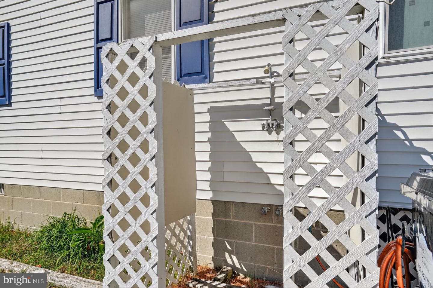 6135 Martin Lane photo 29