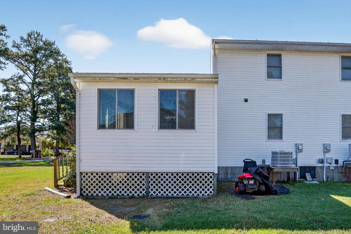 6135 Martin Lane photo 30