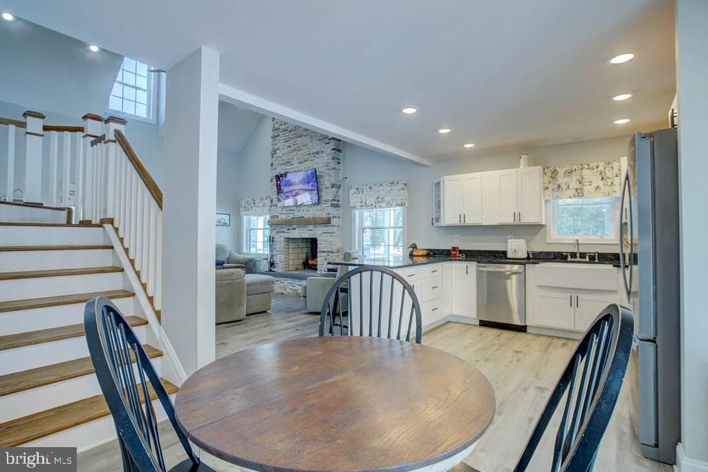 23337 Holly Lane photo 18