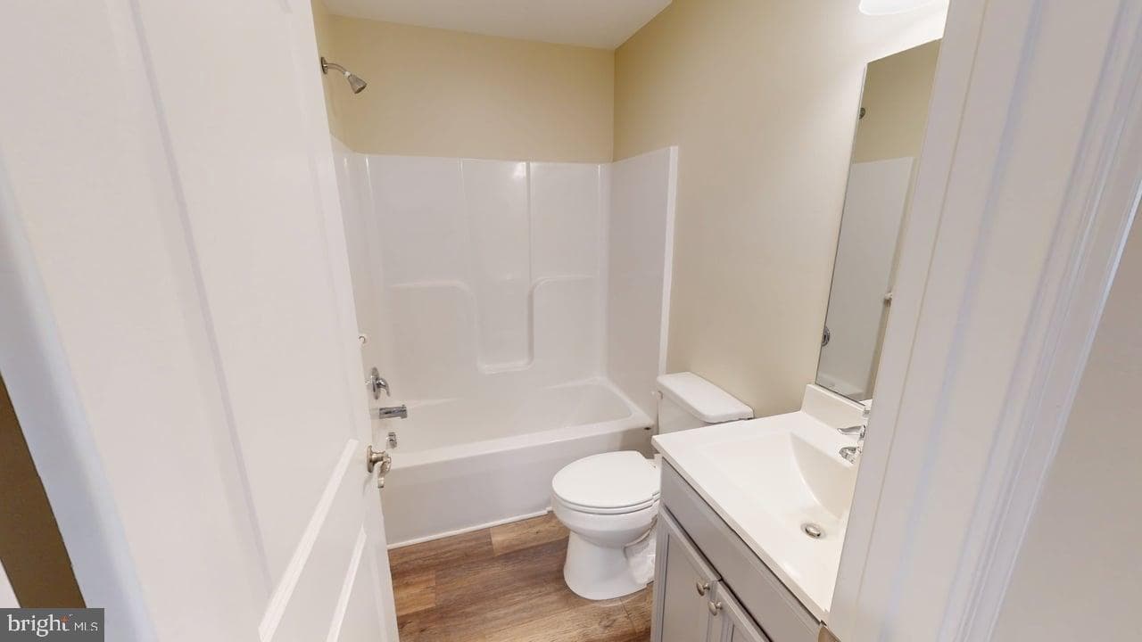 3554 Navigator Drive photo 11