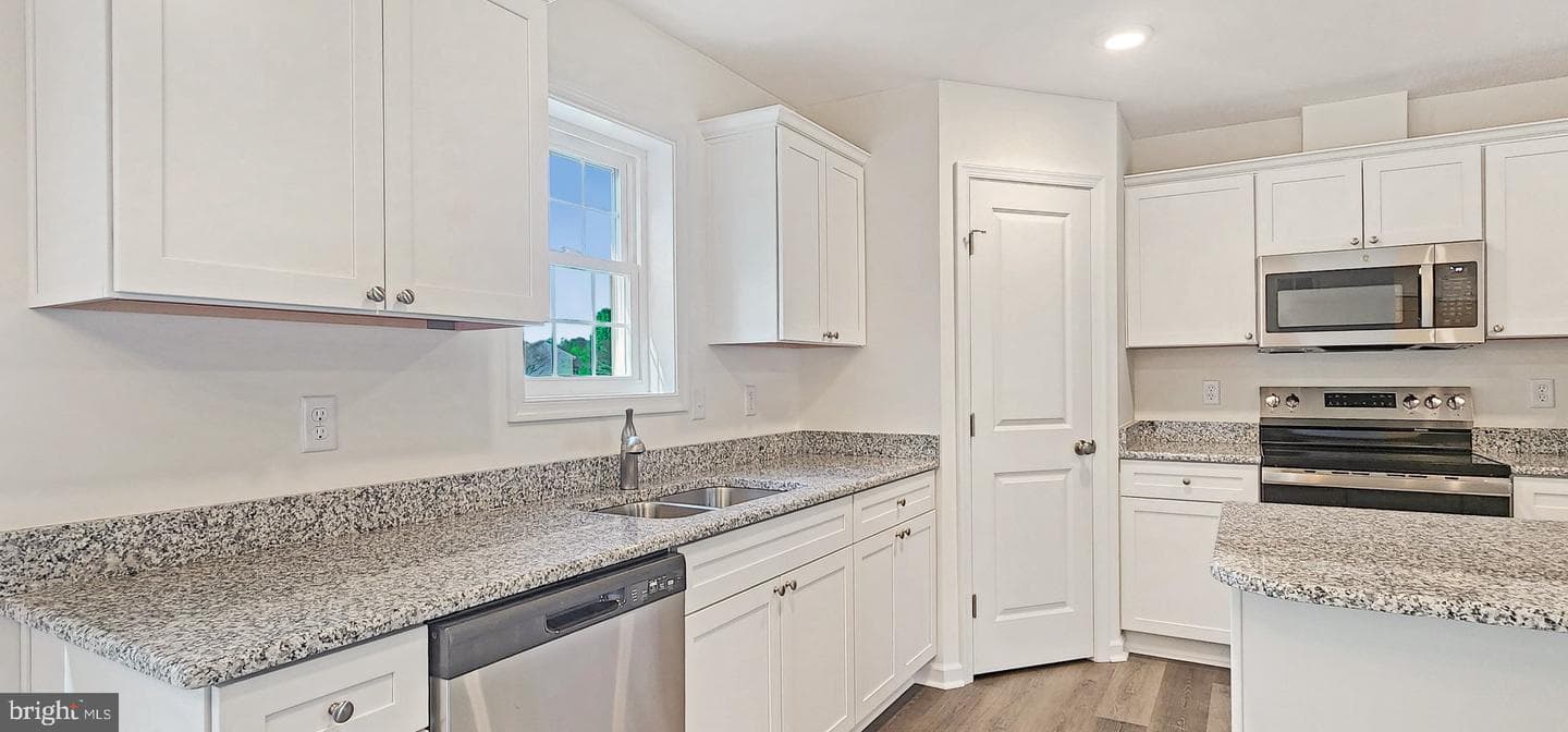 37322 Doubloon Drive photo 12