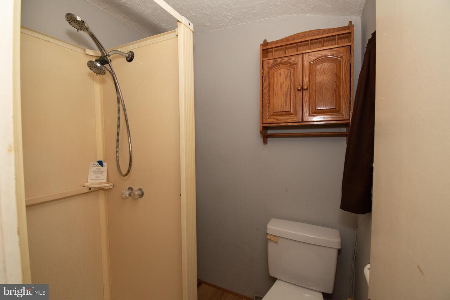 15271 Waterfield Street photo 10