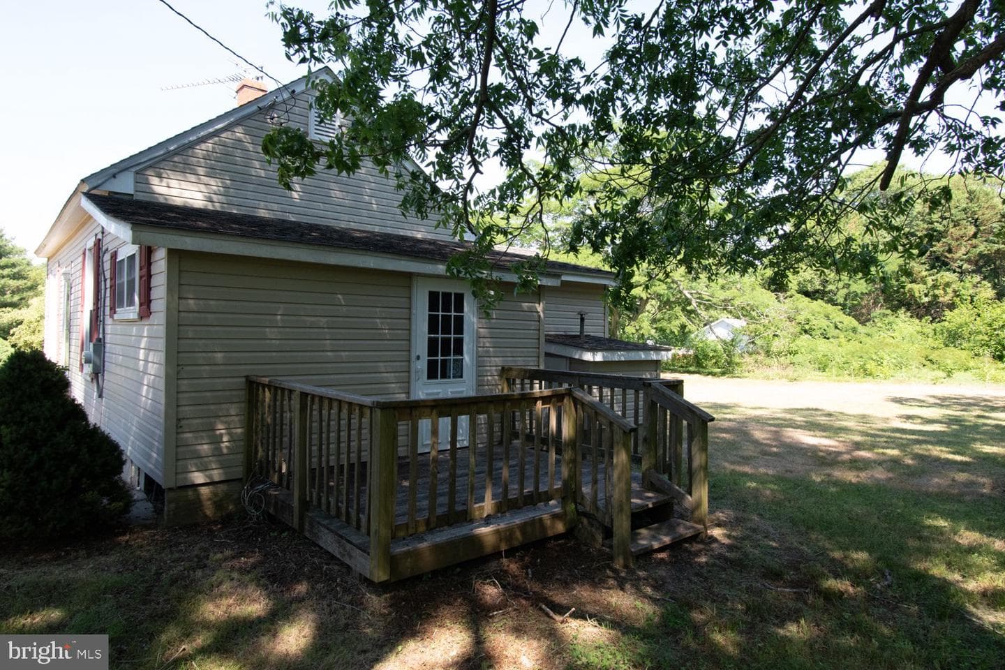 15271 Waterfield Street photo 3