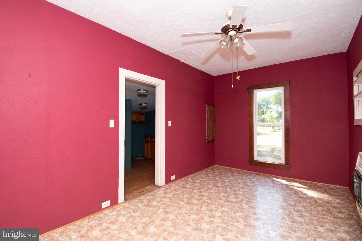 15271 Waterfield Street photo 7