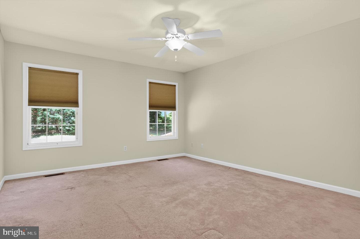 2347 Mayflower Drive photo 16