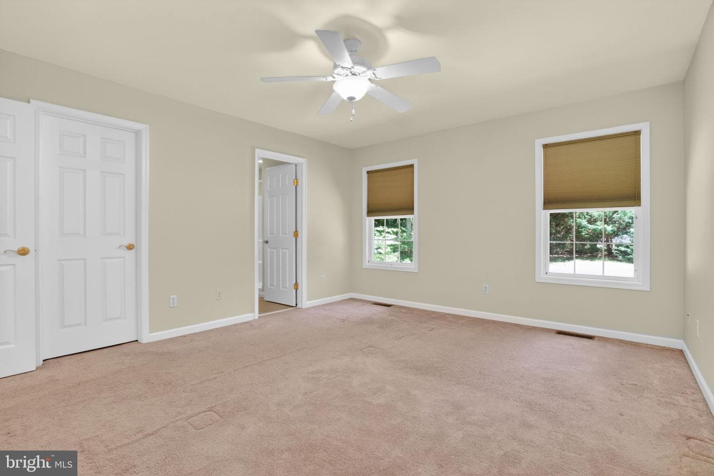 2347 Mayflower Drive photo 17