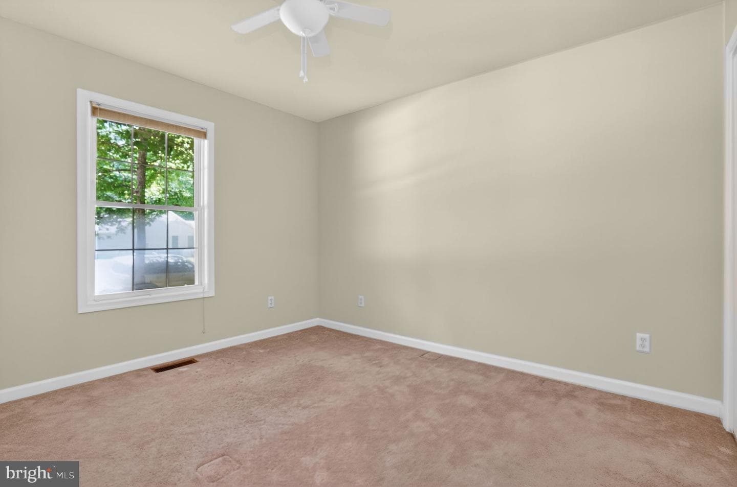 2347 Mayflower Drive photo 21