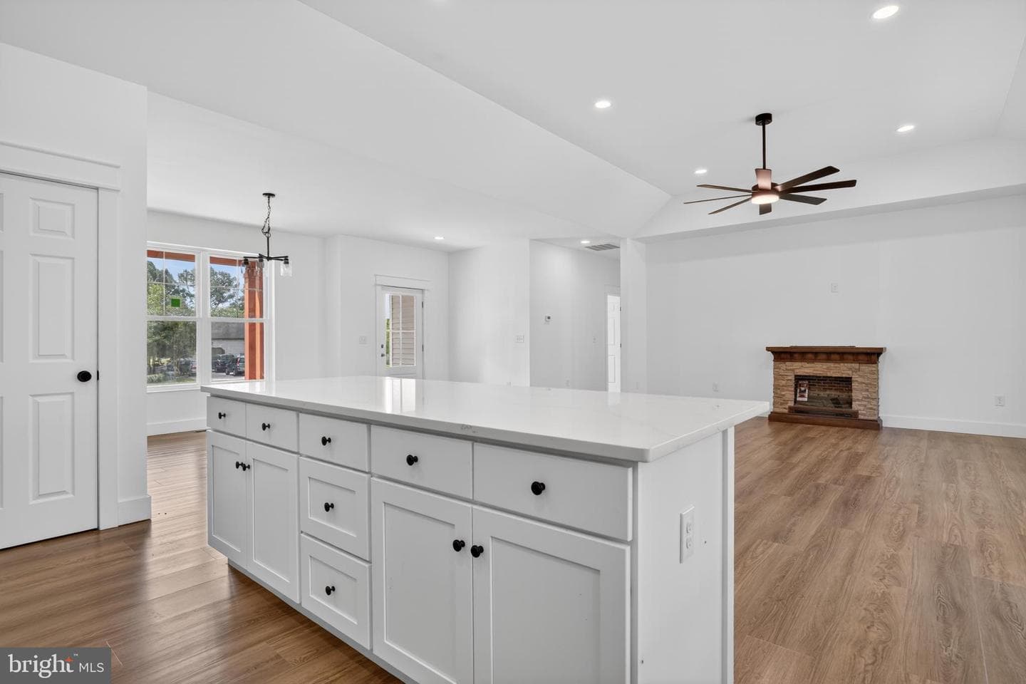 3077 Navigator Drive photo 11