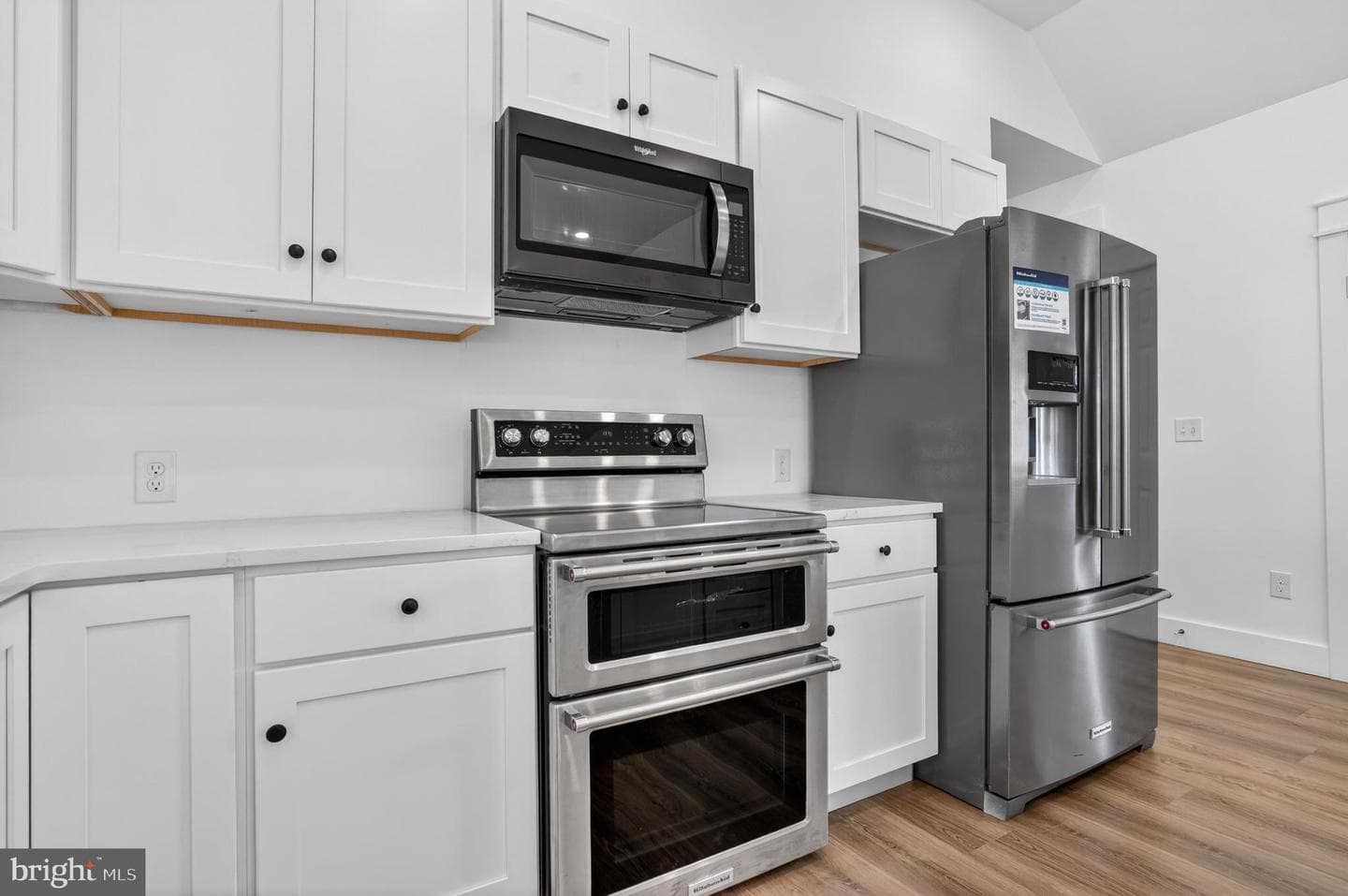 3077 Navigator Drive photo 12