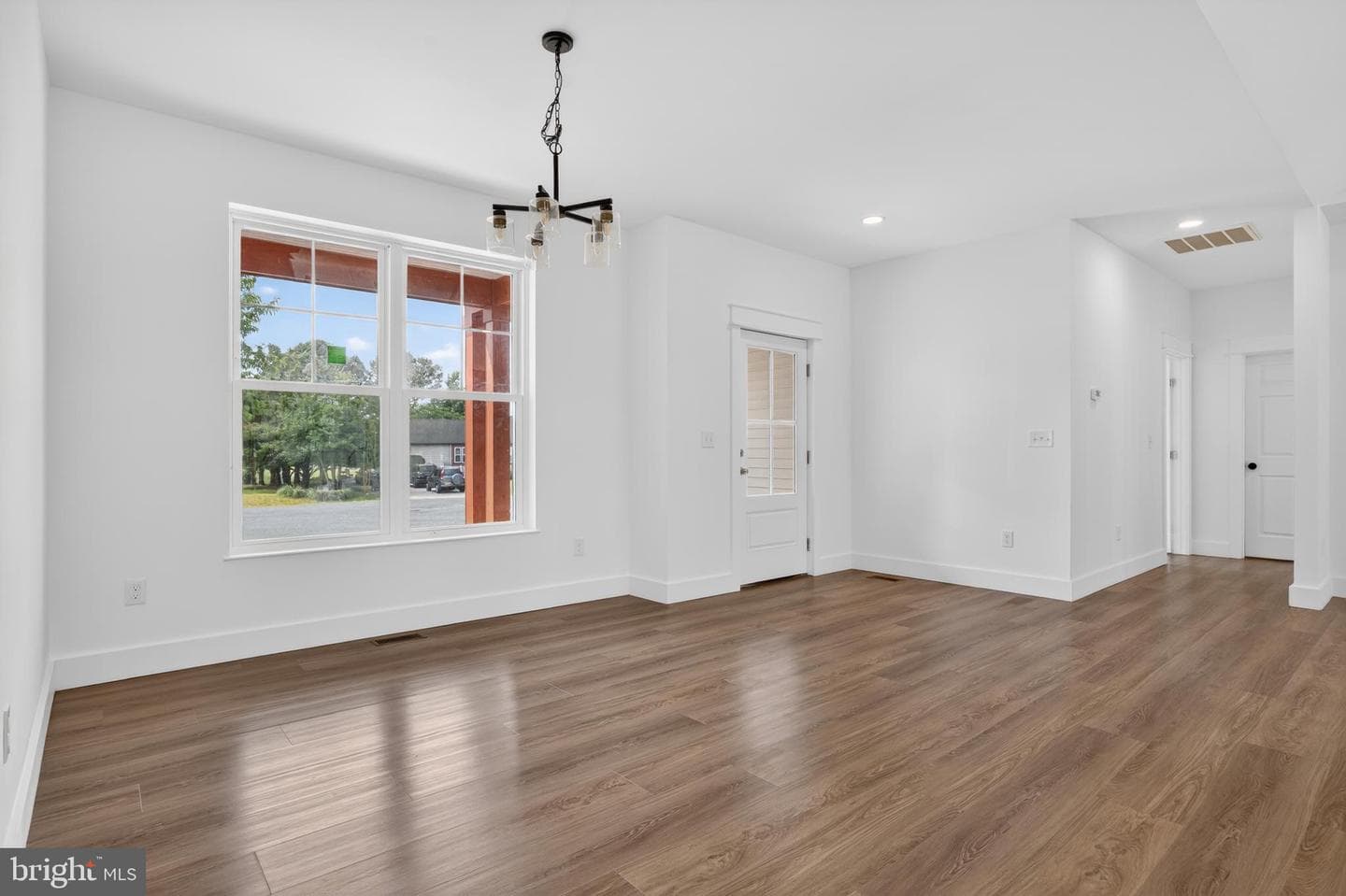 3077 Navigator Drive photo 14