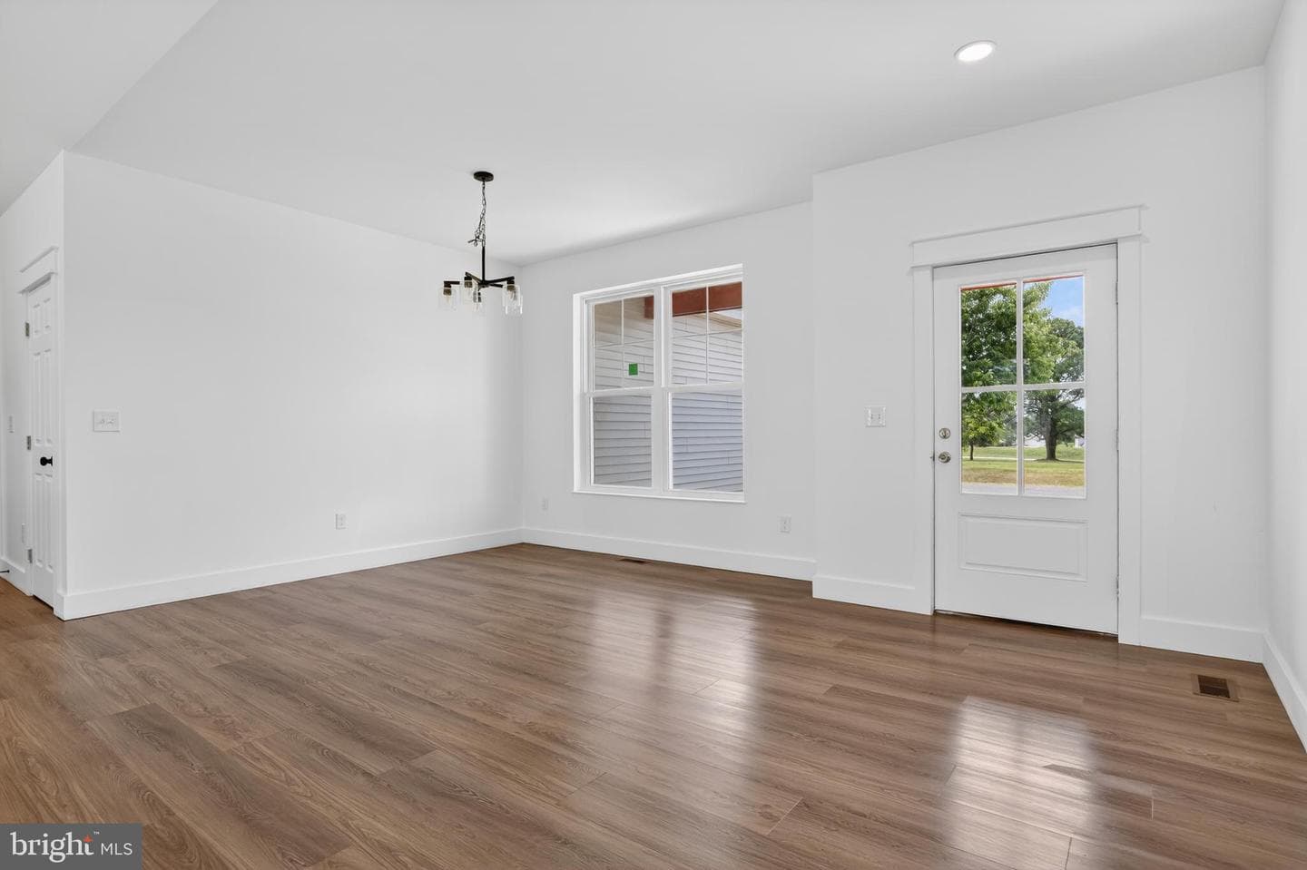 3077 Navigator Drive photo 15
