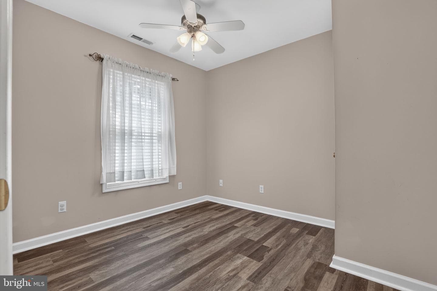 5138 Serenity Lane photo 25