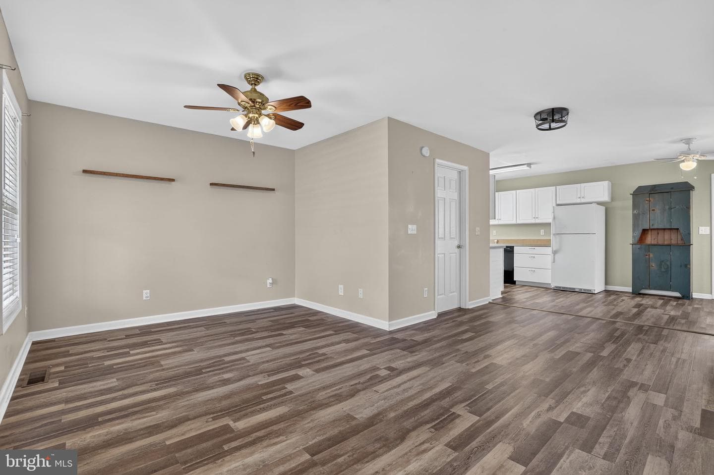 5138 Serenity Lane photo 7