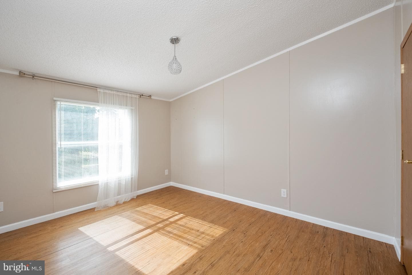 1784 Fadley Road photo 13