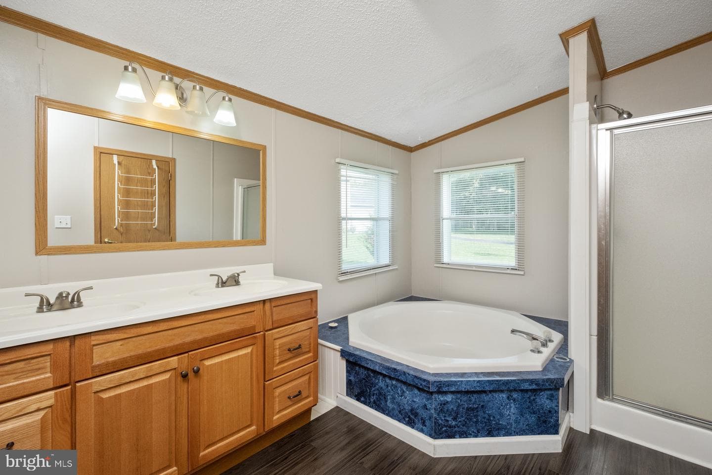 1784 Fadley Road photo 15