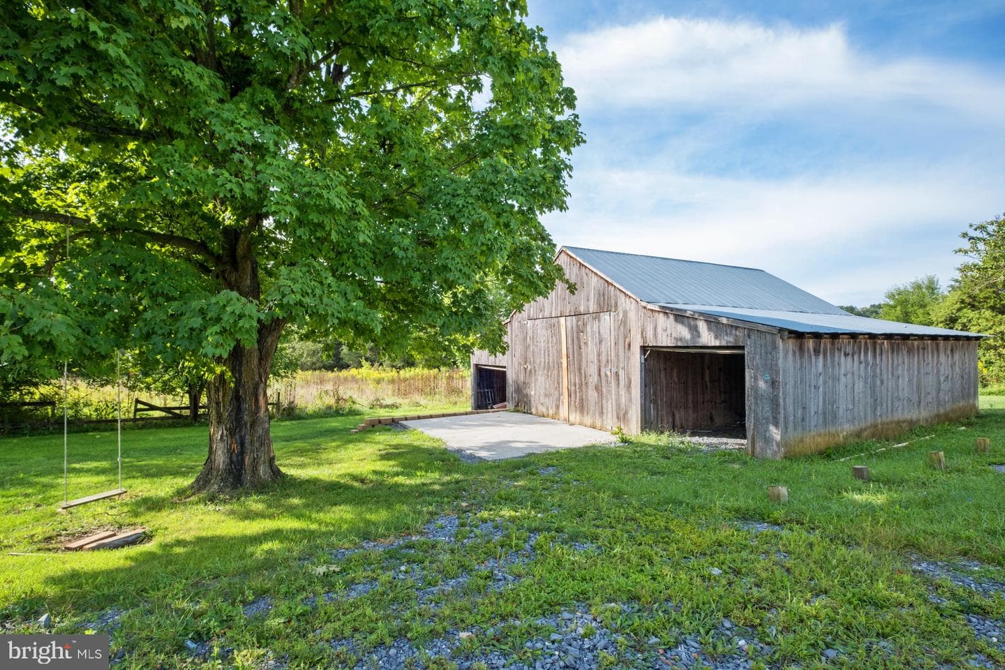 1784 Fadley Road photo 31