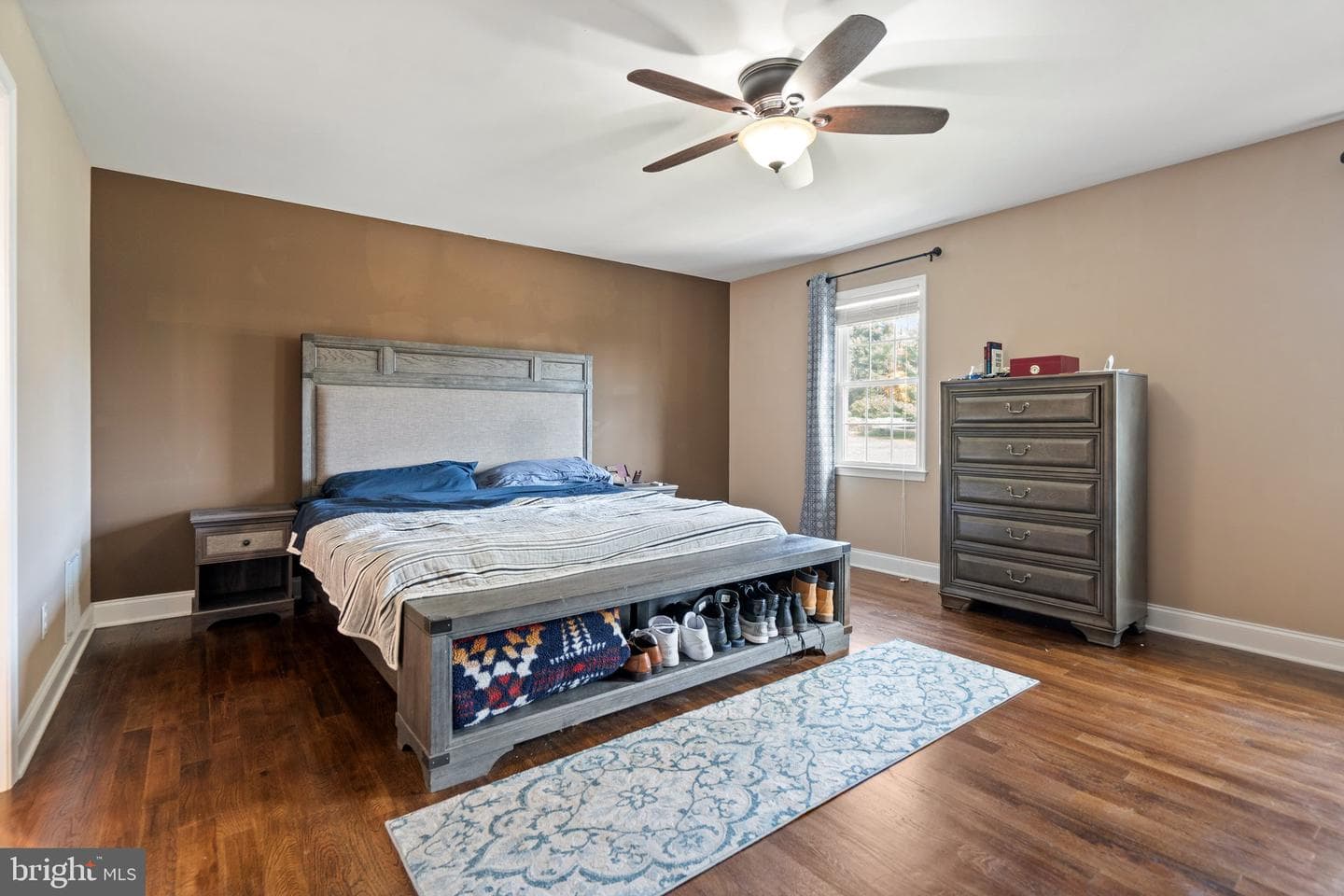 25 Riverhead Drive photo 26