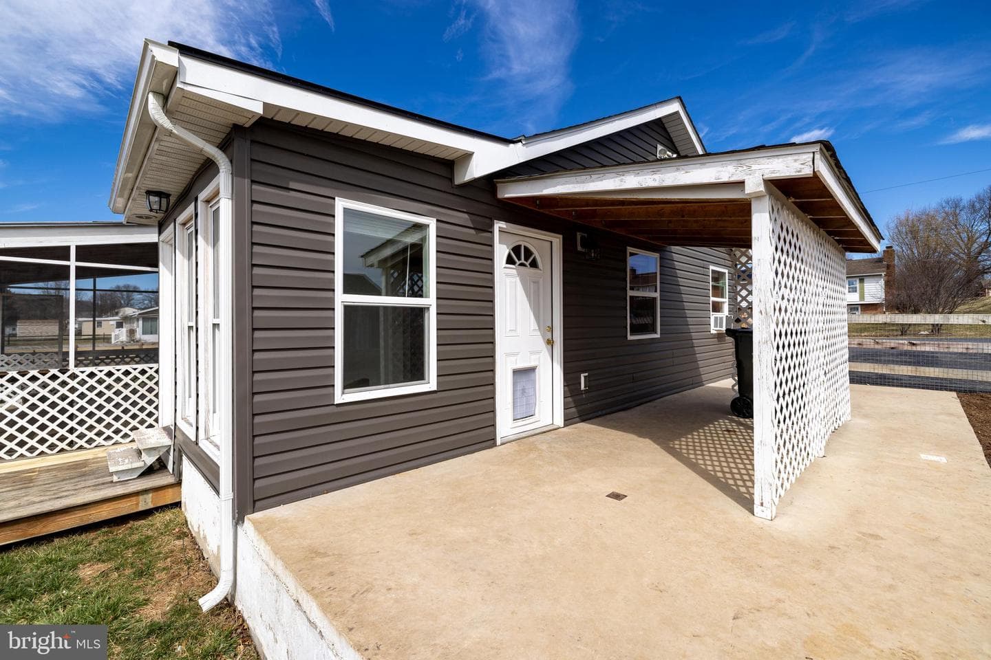 111 Skyview Circle photo 30