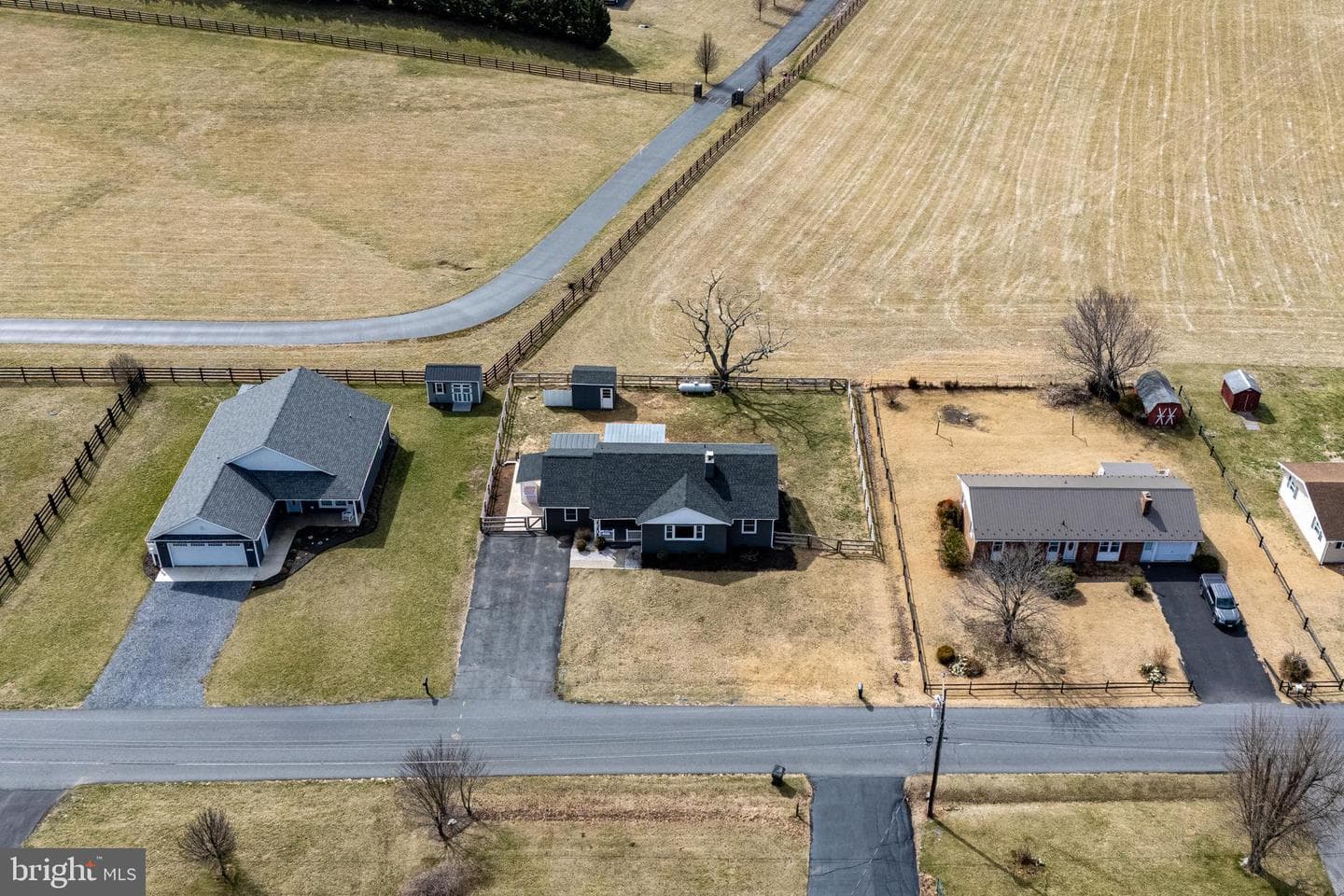 111 Skyview Circle photo 44