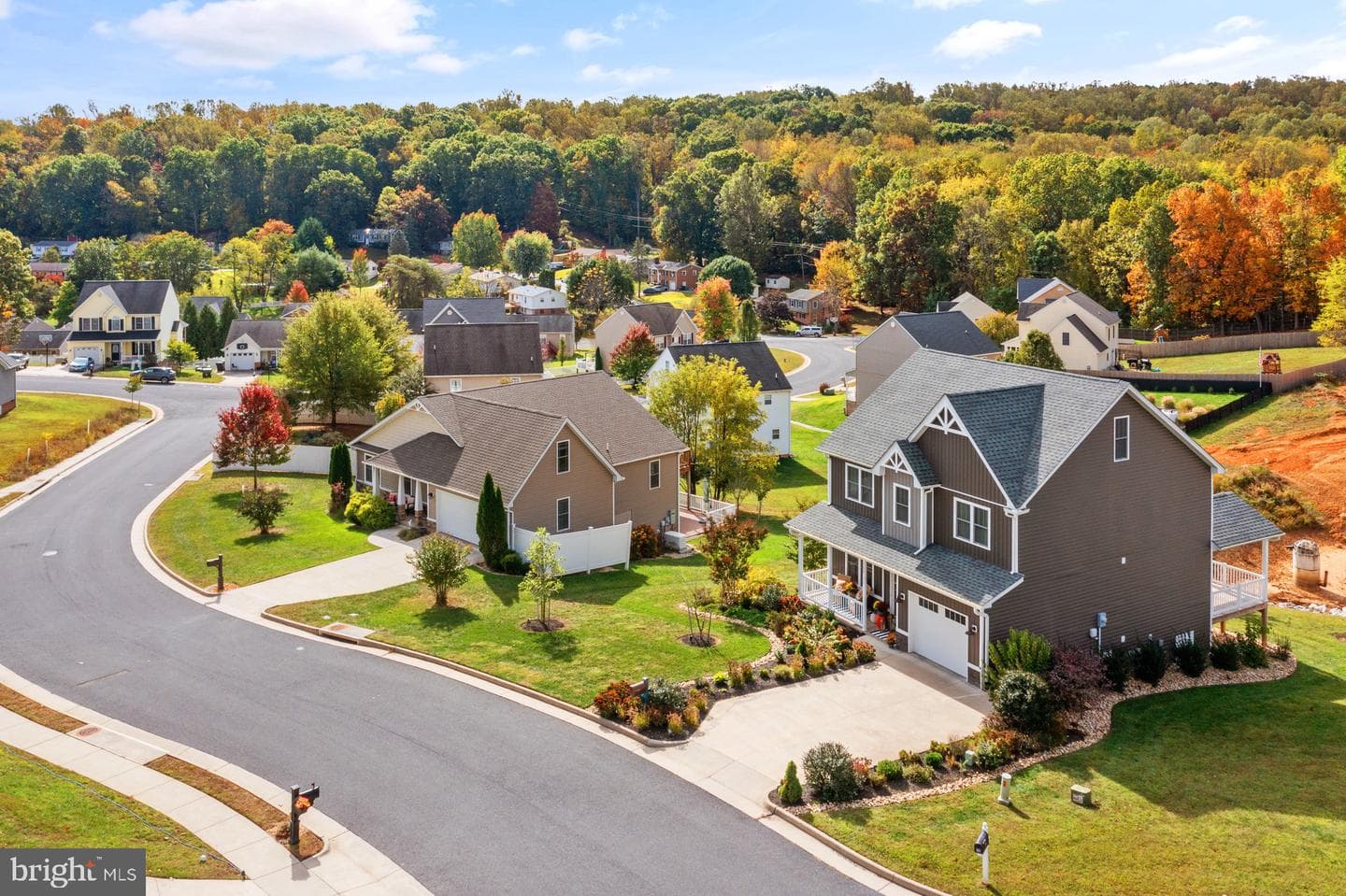 103 Oakstone Run photo 4
