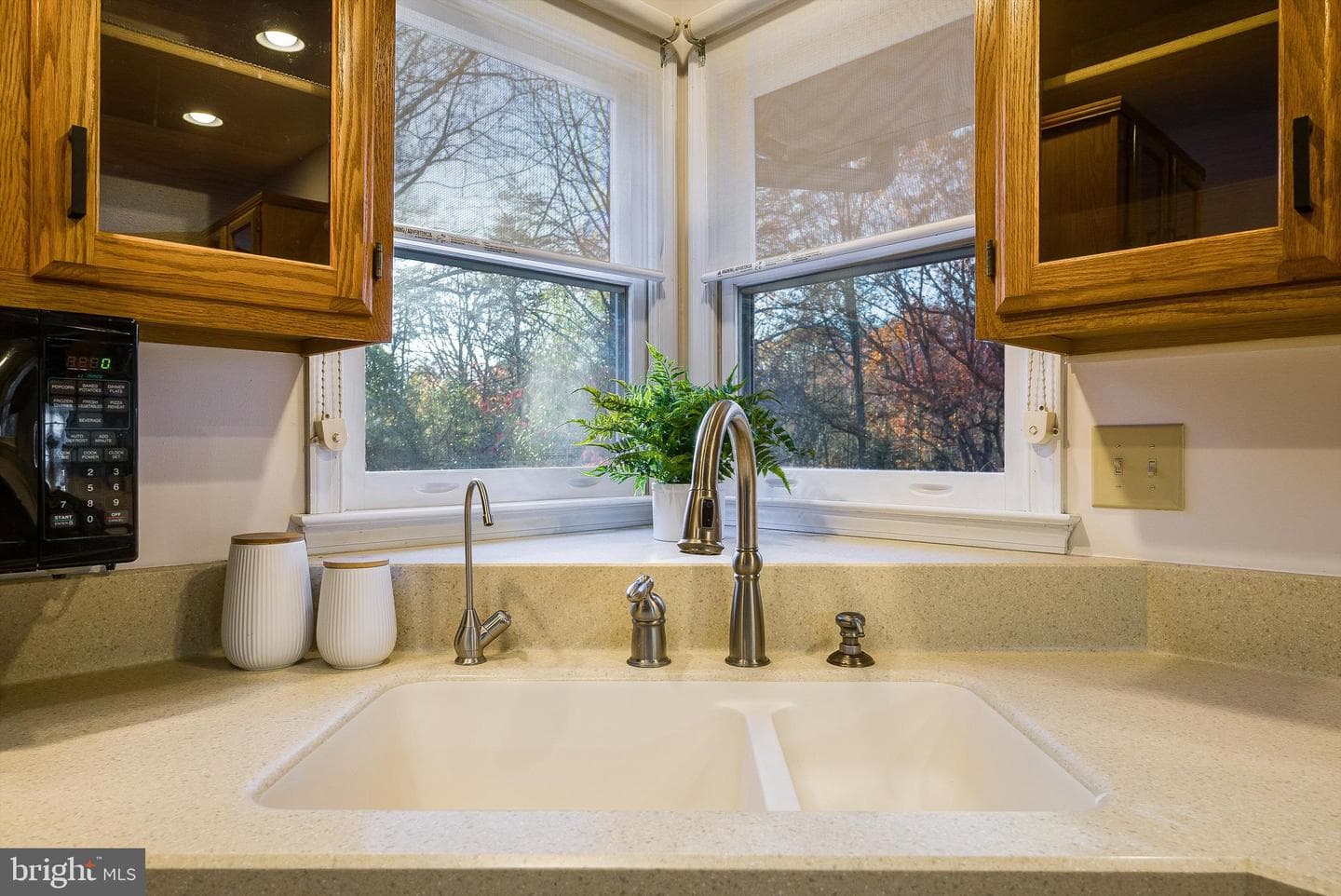 209 Raintree Road photo 13