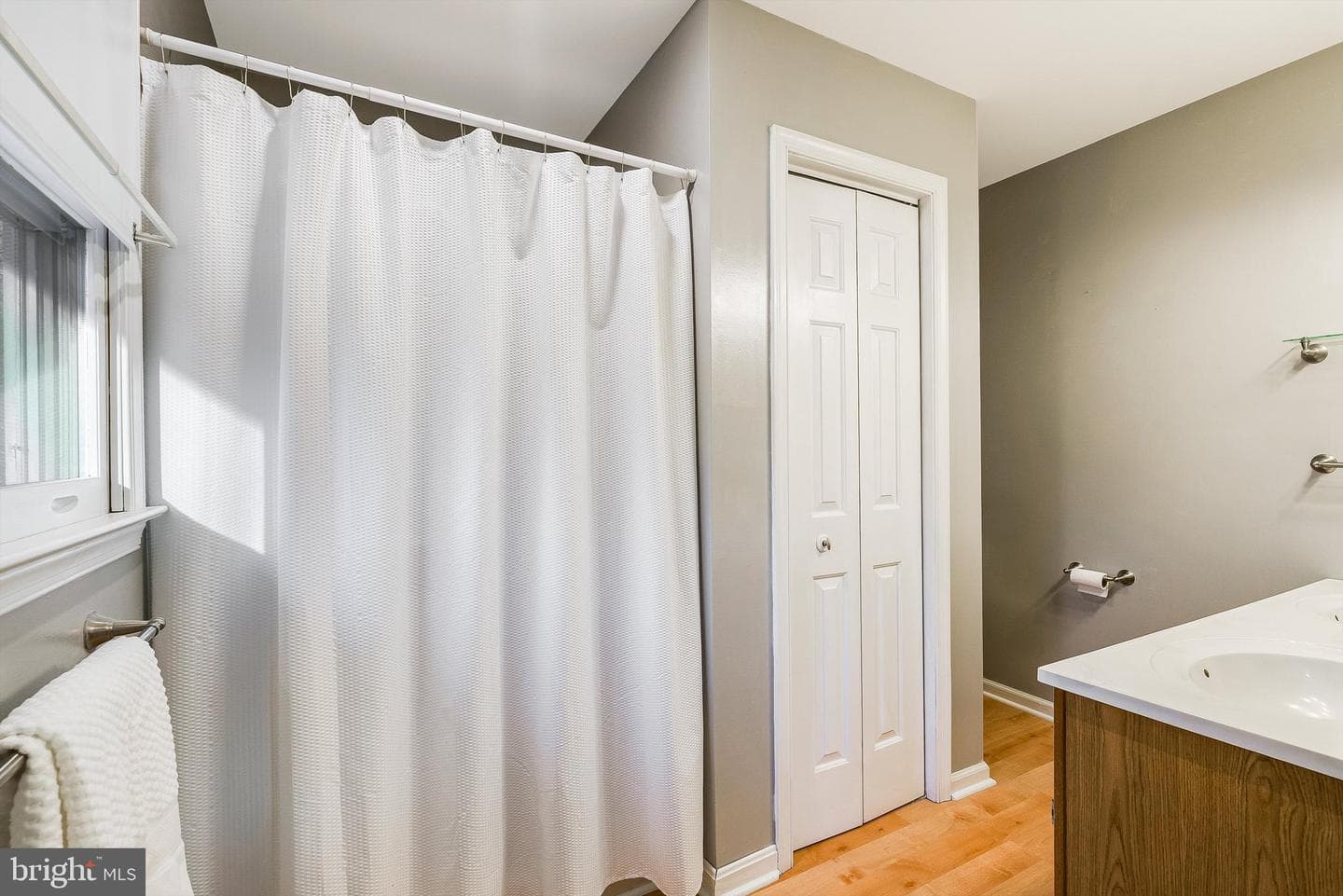 209 Raintree Road photo 23