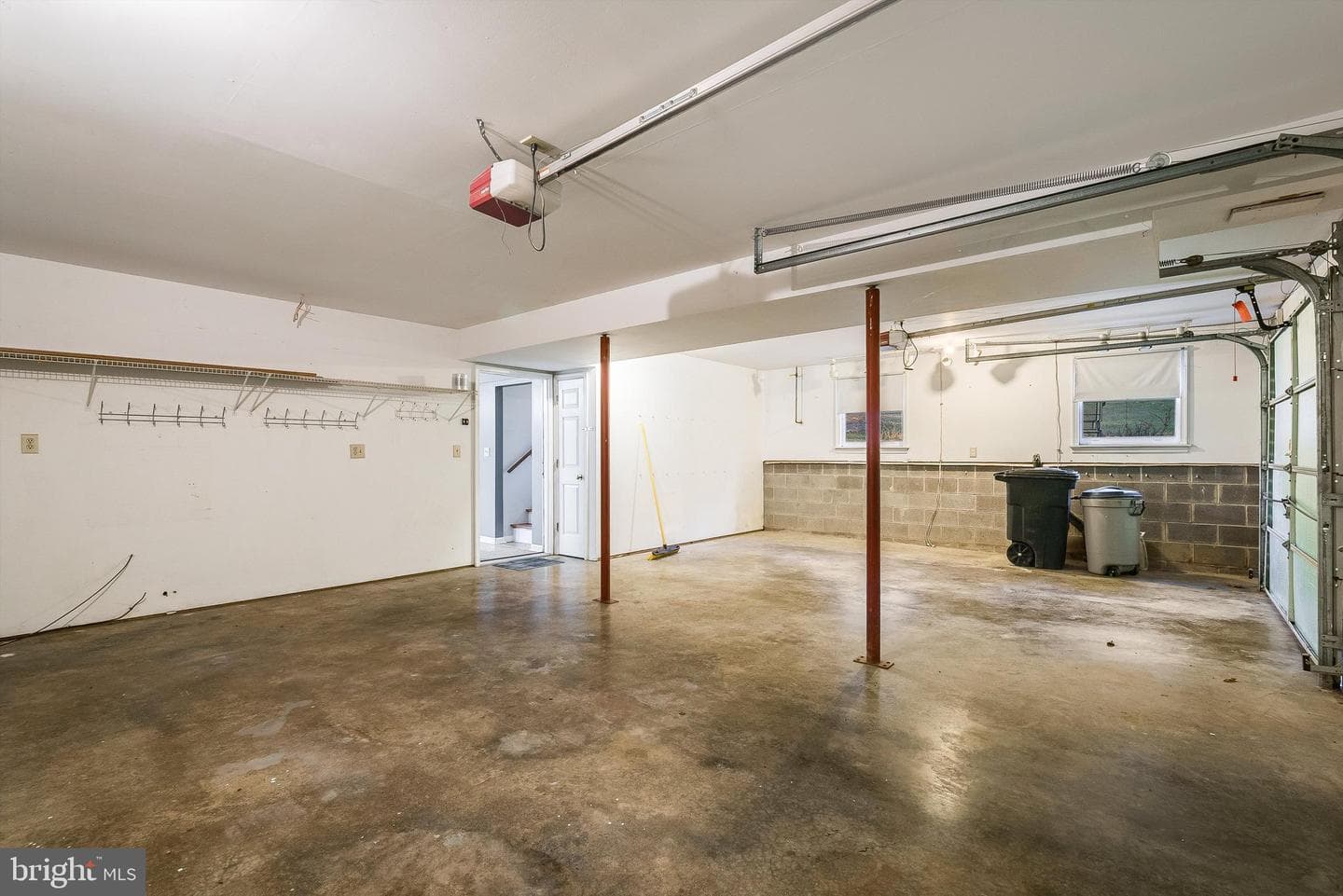 209 Raintree Road photo 41
