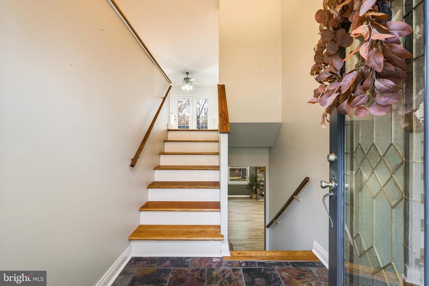 209 Raintree Road photo 6