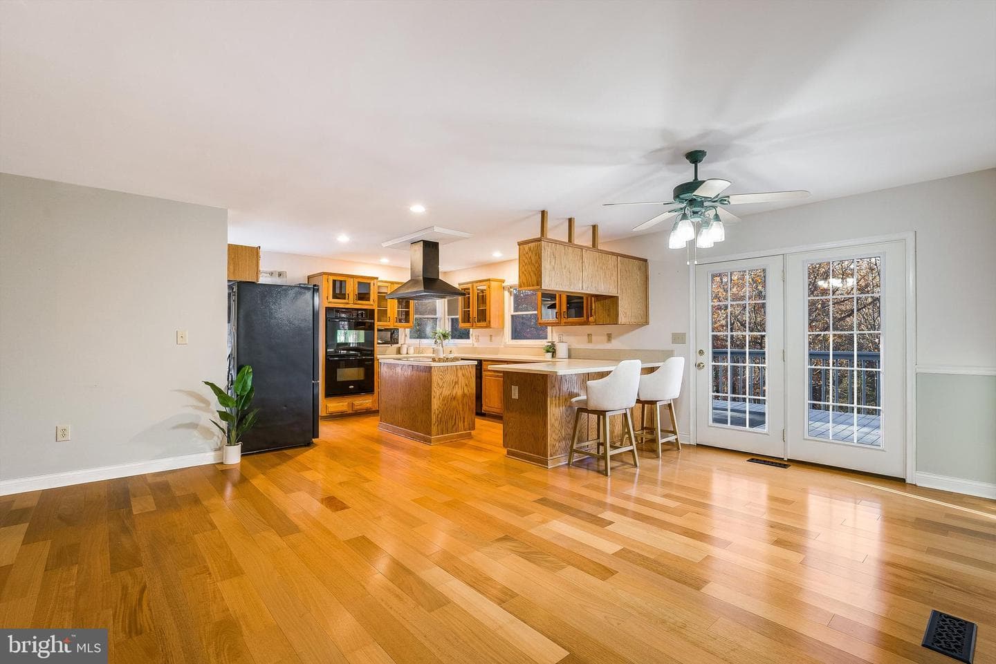 209 Raintree Road photo 7