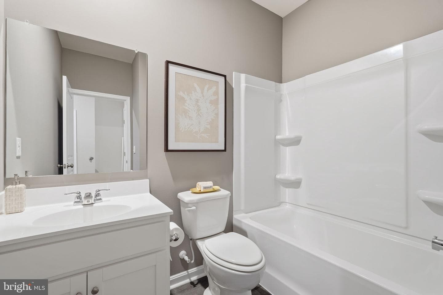 7 Lexington Lane photo 34