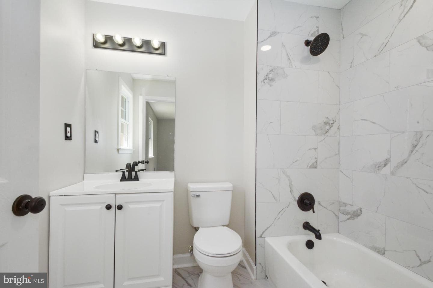 40 Troxell Lane photo 12