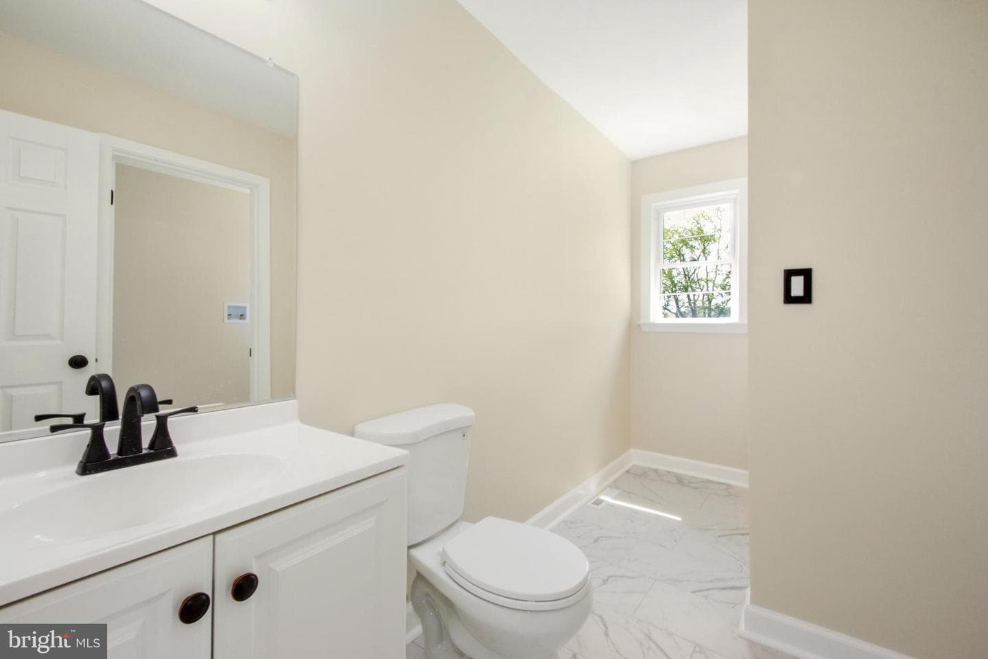 40 Troxell Lane photo 15