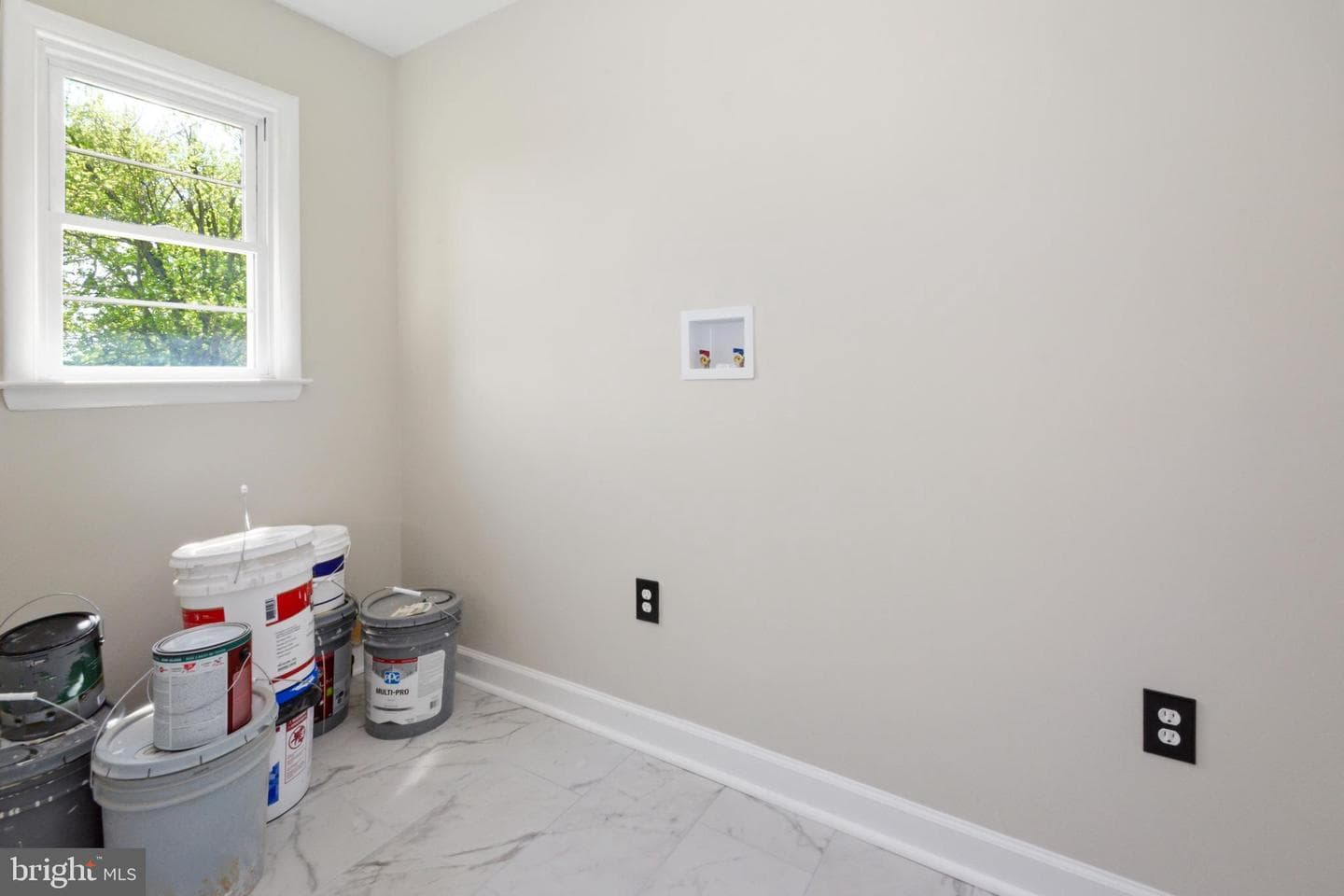40 Troxell Lane photo 17