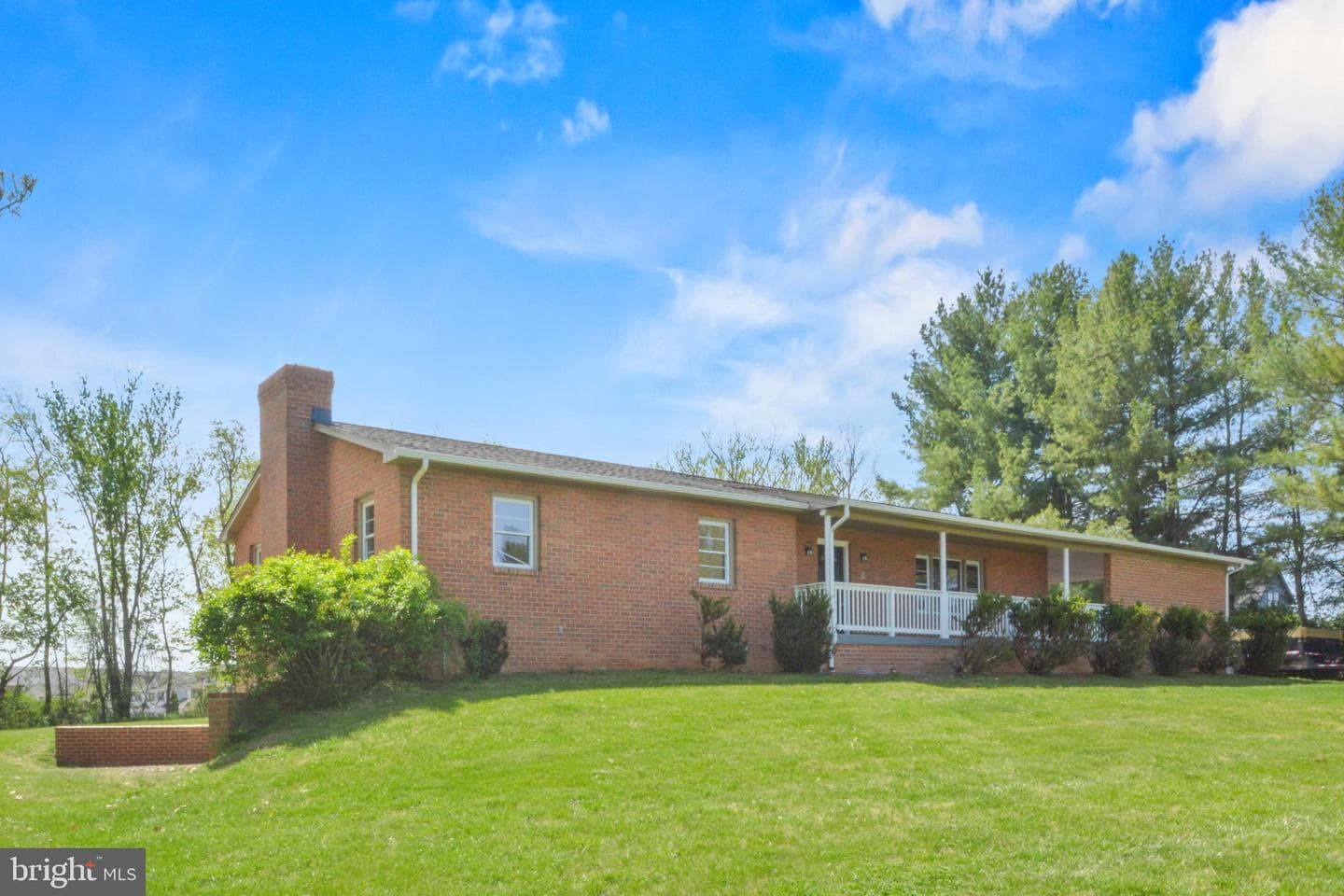 40 Troxell Lane photo 2