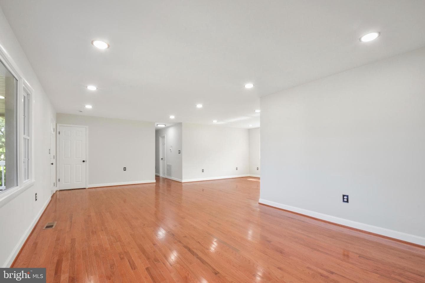 40 Troxell Lane photo 4