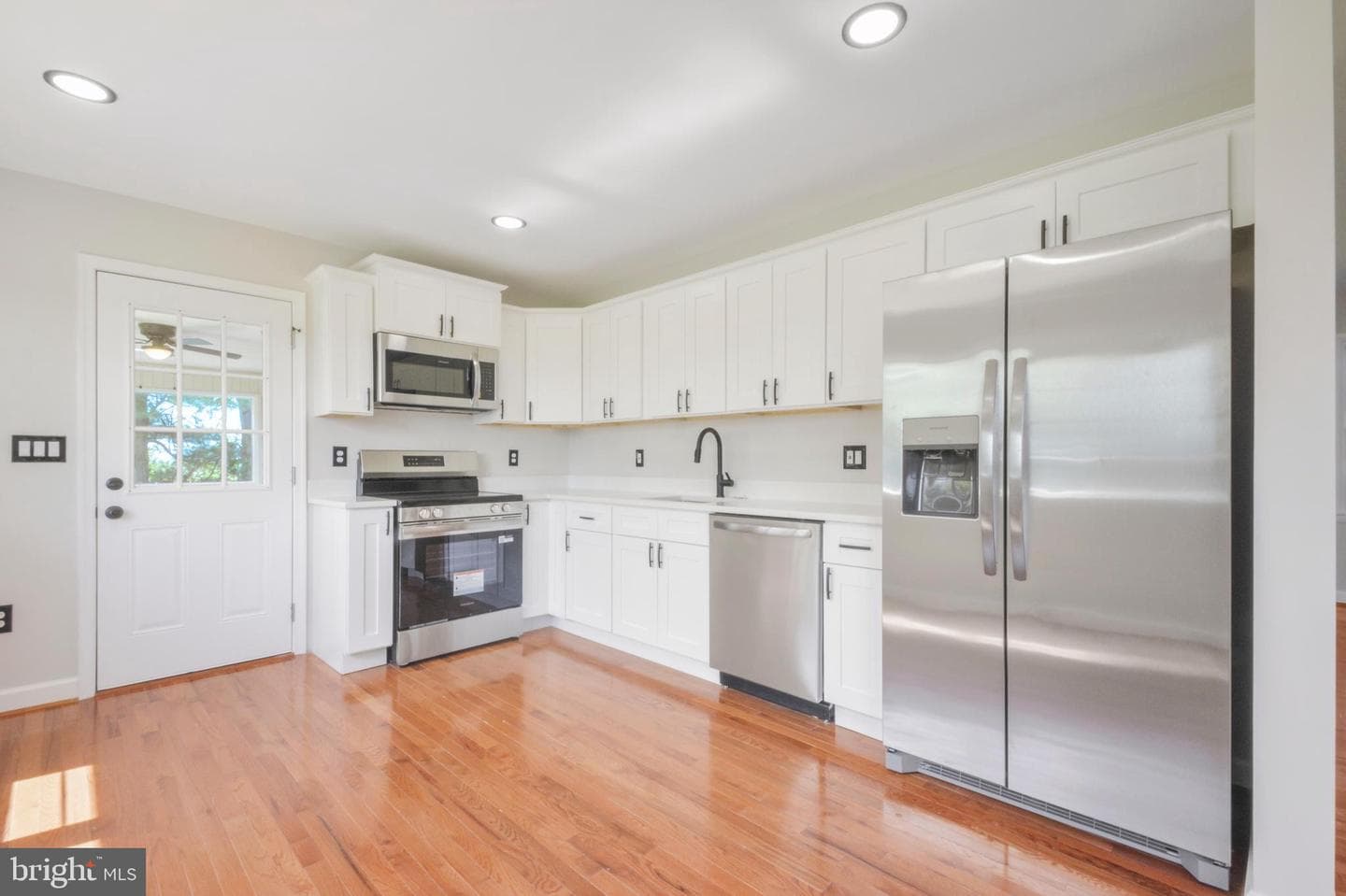 40 Troxell Lane photo 8