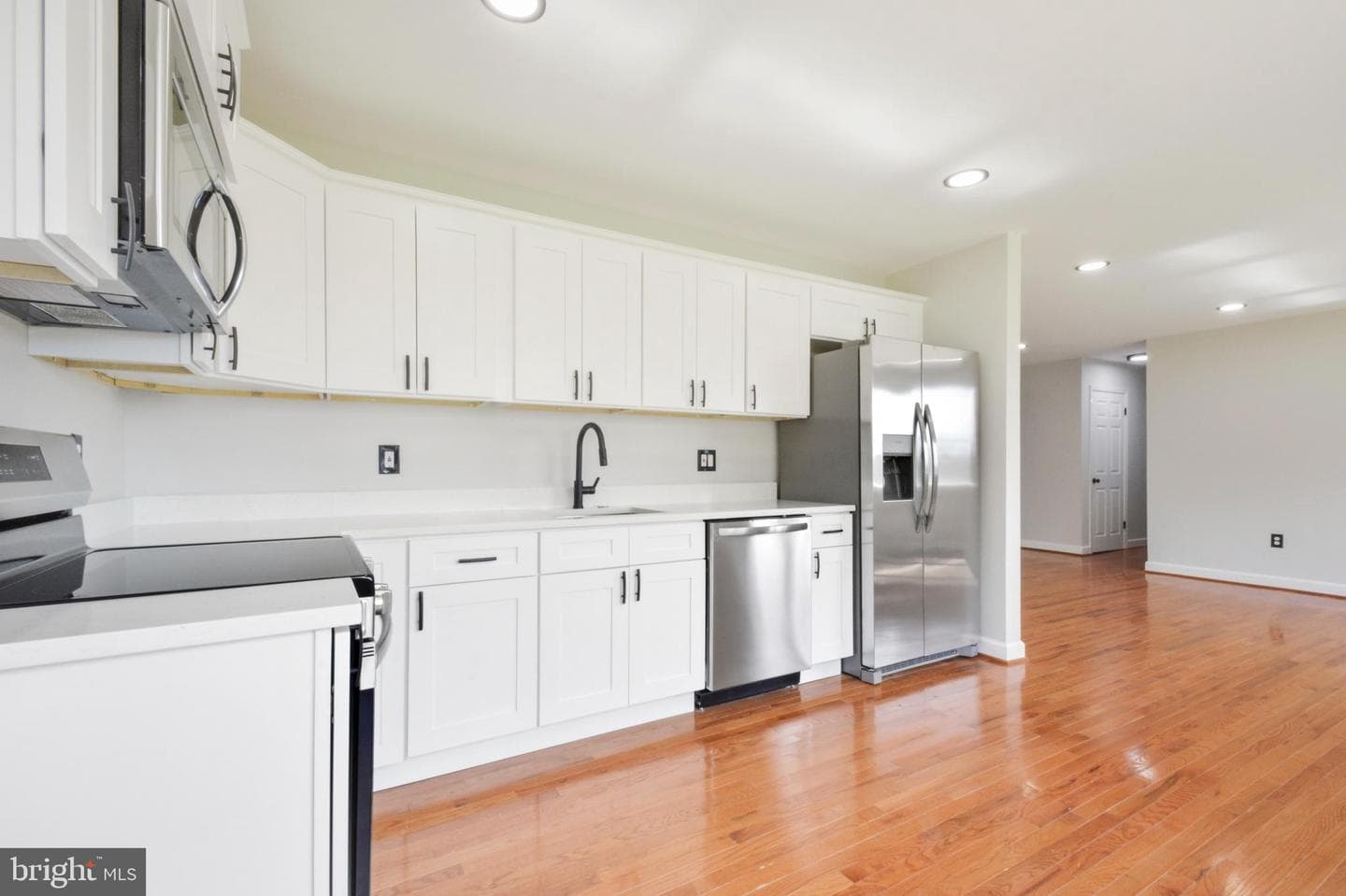40 Troxell Lane photo 9