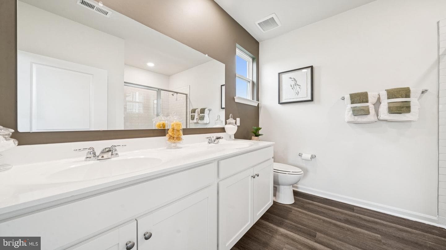 277 Heather Lane photo 32