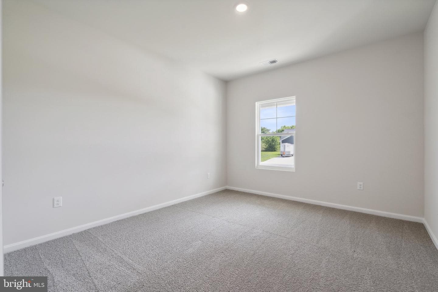 99 Fairfield Drive photo 12