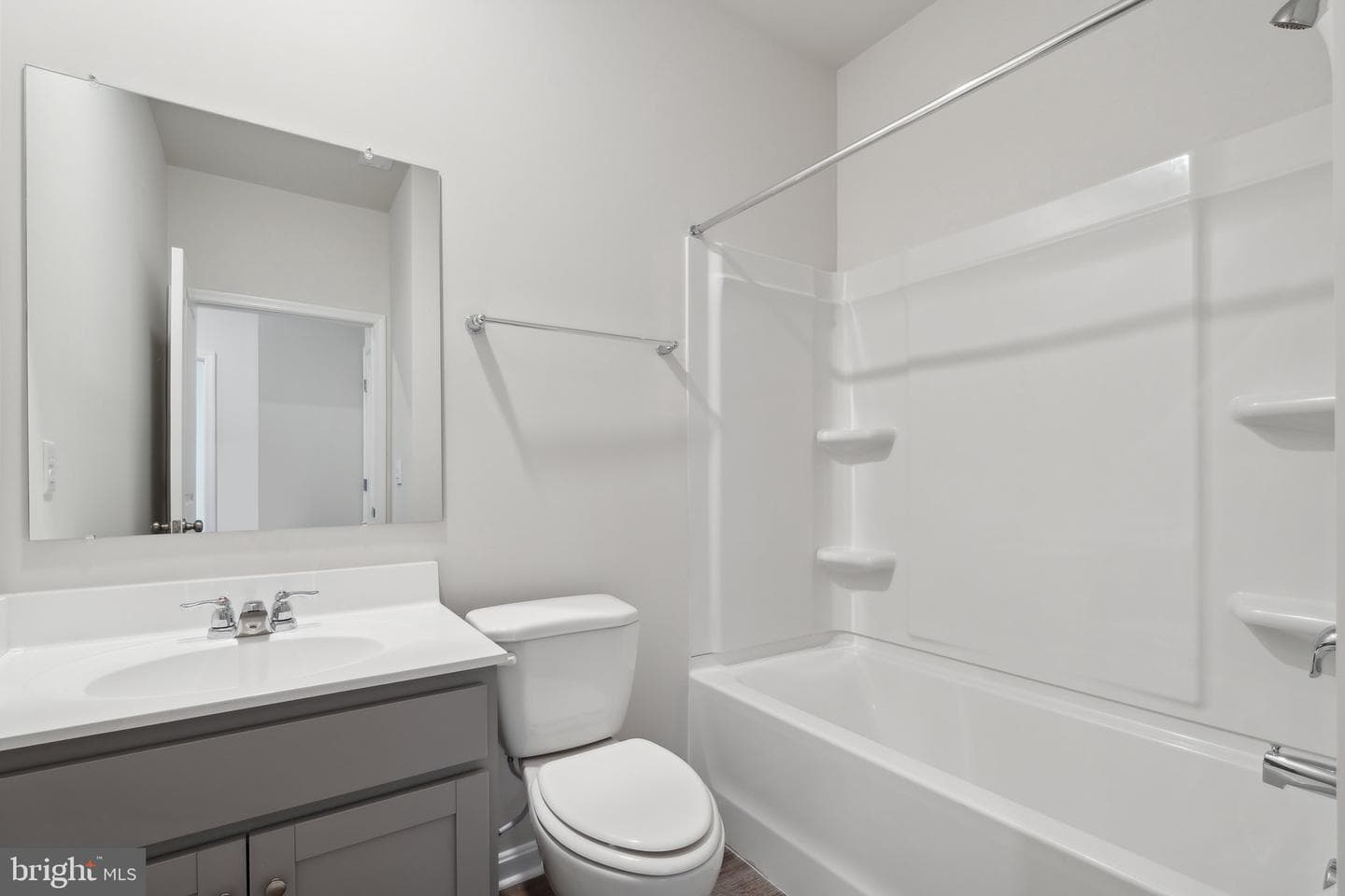 99 Fairfield Drive photo 14
